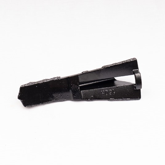 RIPPER POINT GESSNER STYLE WITH HARD FACING 2.02KG - Image 2
