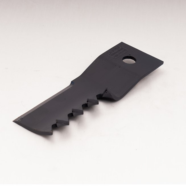 BLADE TIP SUPERIOR MULCH R/H 0.62KG